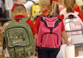 Dr. Claudia Ng - How to Prevent Back Pain from Back Packs of School Children
